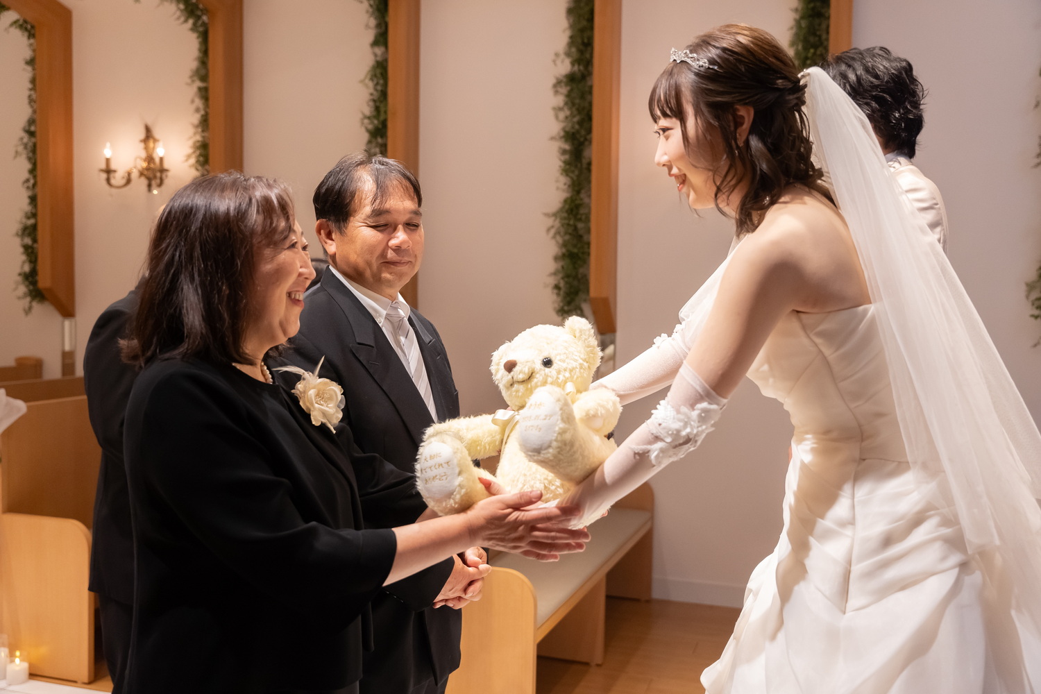 名古屋チャペルフォト,ウェイトベアをプレゼント