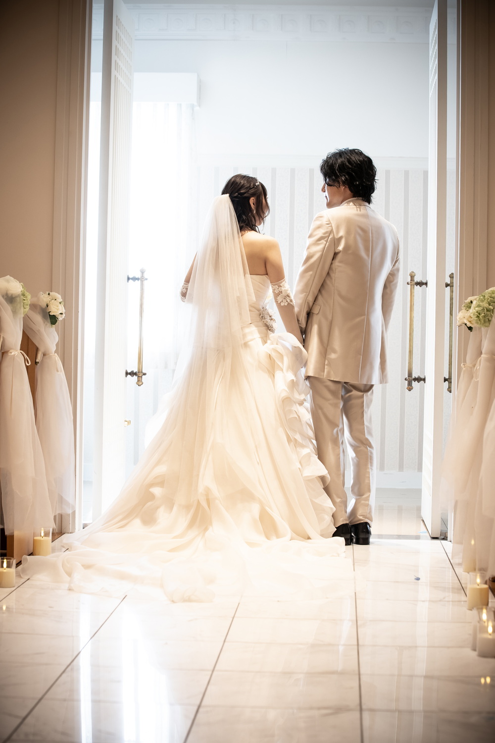 名古屋チャペルフォト,挙式風,挙式退場シーン